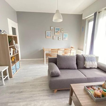 Royan 2P - Centre - 300M Plage Appartement Buitenkant foto