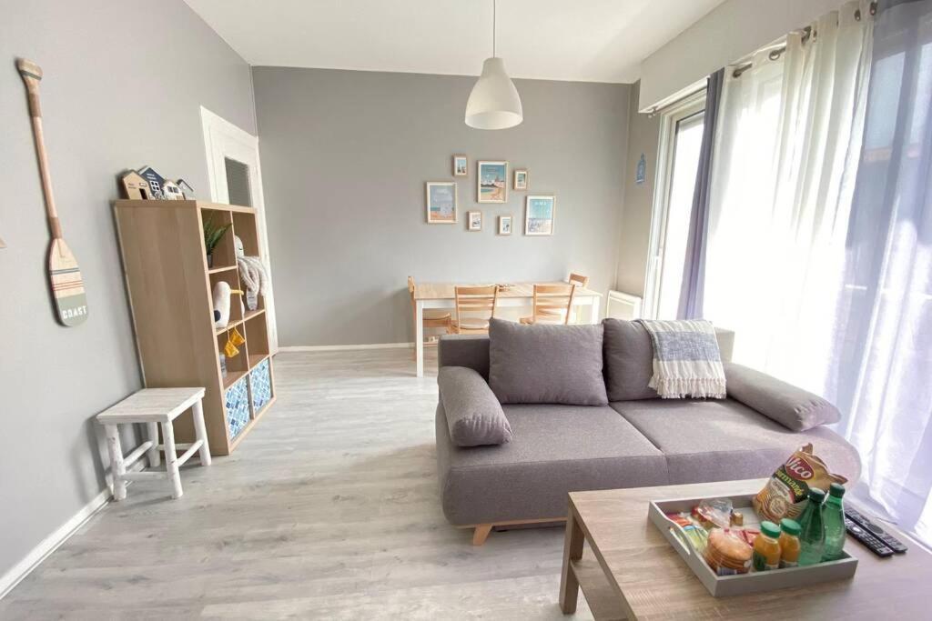 Royan 2P - Centre - 300M Plage Appartement Buitenkant foto
