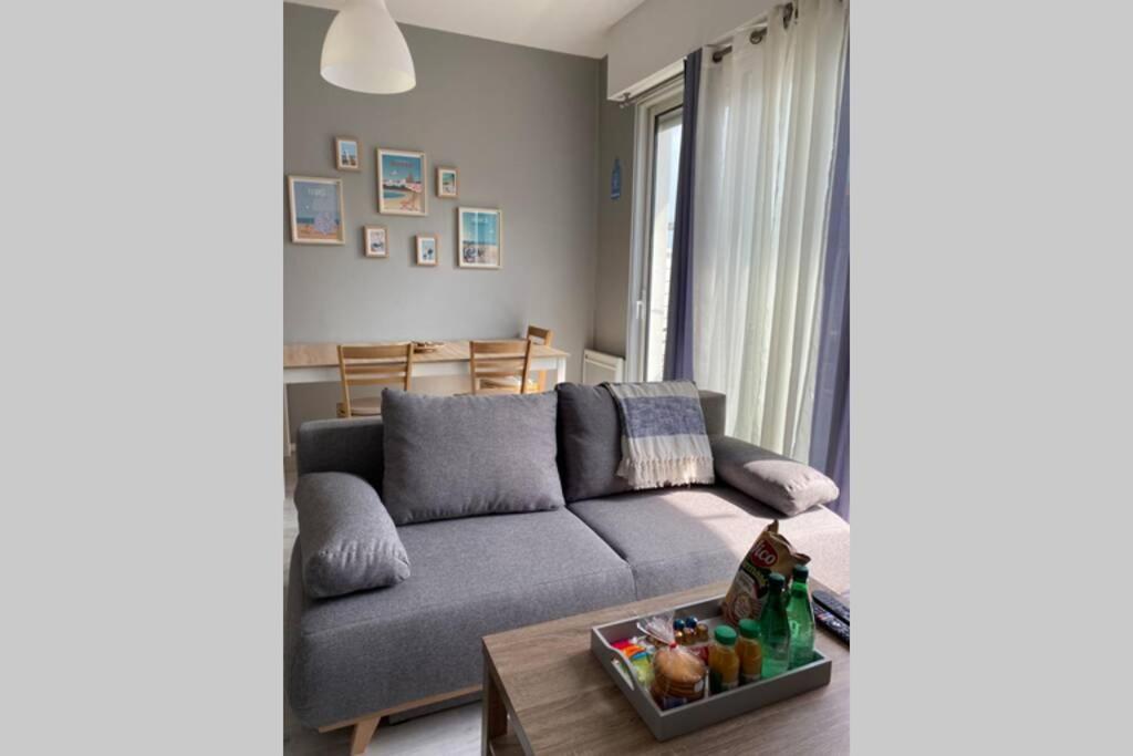 Royan 2P - Centre - 300M Plage Appartement Buitenkant foto